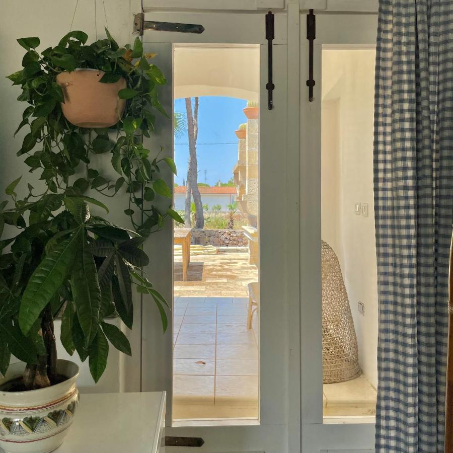 Casa Vacanze Capurre "Trulli E Pajare A Due Passi Dal Pizzo" ガリポリ エクステリア 写真