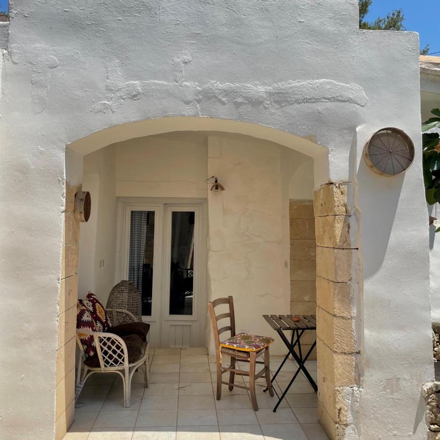 Casa Vacanze Capurre "Trulli E Pajare A Due Passi Dal Pizzo" ガリポリ エクステリア 写真