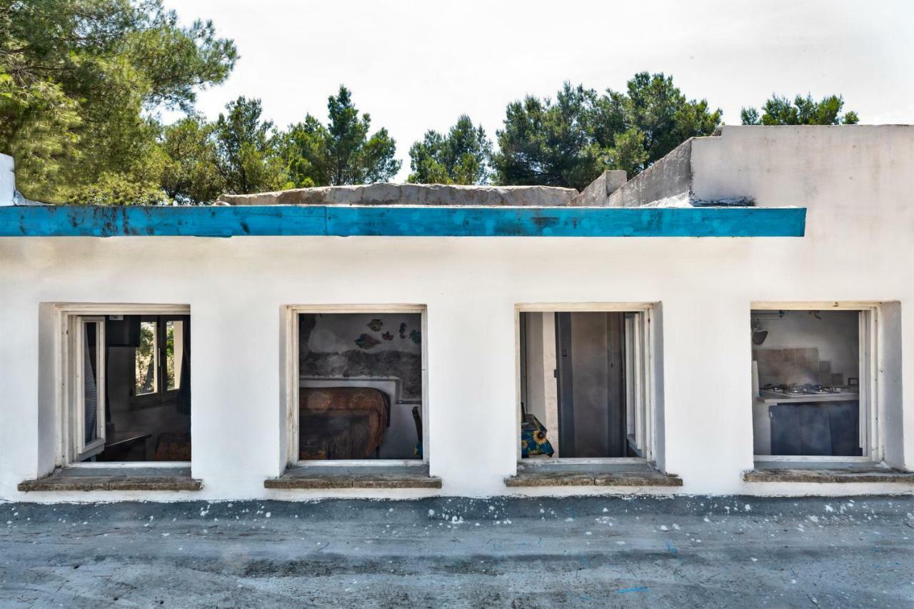 Casa Vacanze Capurre "Trulli E Pajare A Due Passi Dal Pizzo" ガリポリ エクステリア 写真